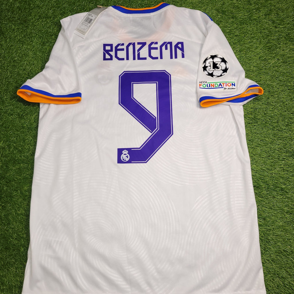 Real madrid purchases benzema jersey