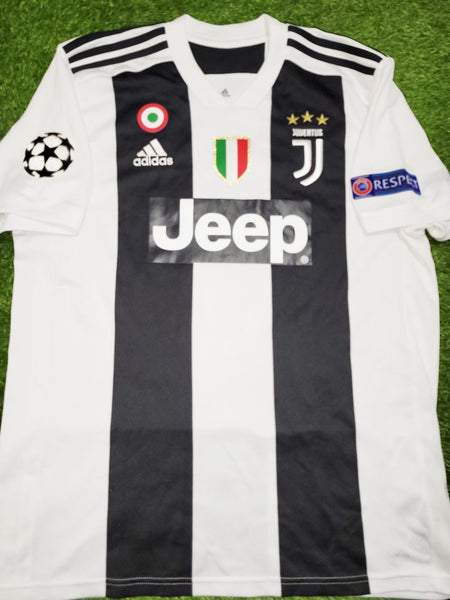 Cristiano Ronaldo Juventus 2018 2019 DEBUT UEFA Soccer Jersey Shirt L SKU# CF3489 foreversoccerjerseys