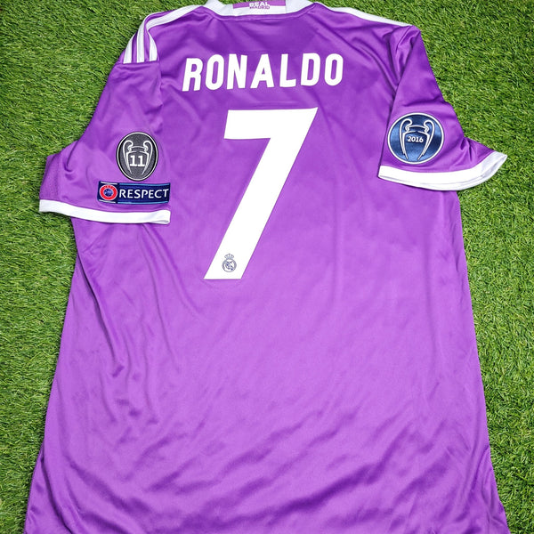 Cristiano Ronaldo Real Madrid 2016 2017 UEFA FINAL Away Soccer Jersey Shirt L SKU# AI5158 Adidas