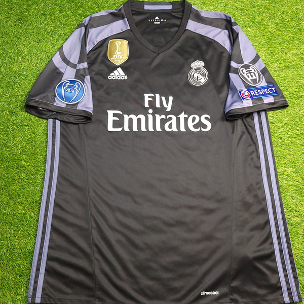 Cristiano Ronaldo Real Madrid 2016 2017 UEFA Third Soccer Jersey Shirt XL SKU# AI5139 Adidas