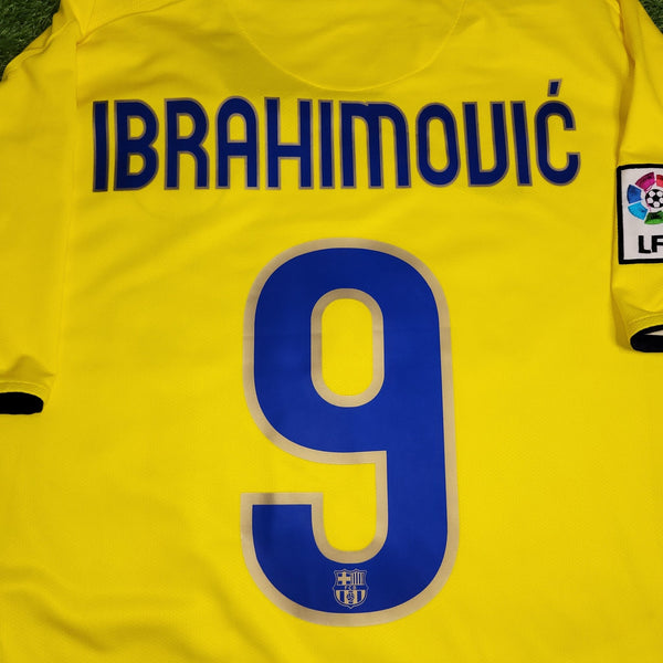 Ibrahimovic Barcelona DEBUT SEASON 2009 2010 Soccer Third Jersey Shirt L SKU# 286787 - 760 Nike