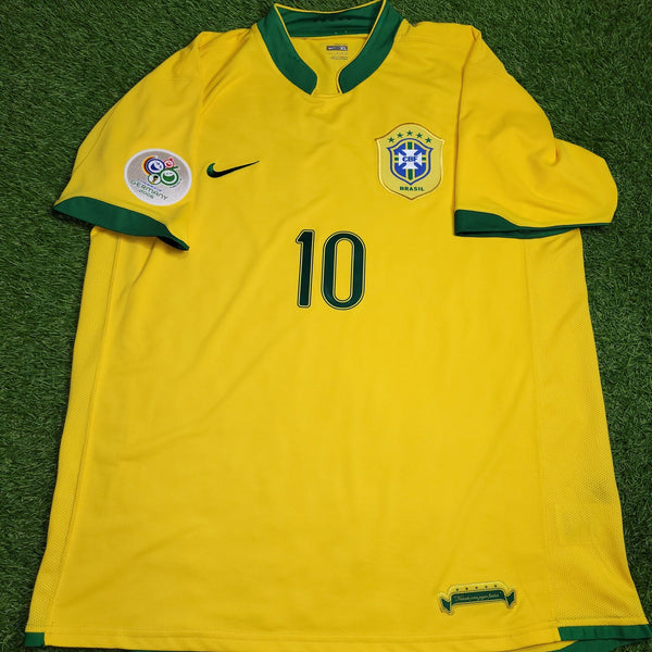 Ronaldinho Brazil 2006 World Cup Home Soccer Jersey Shirt XL SKU# 103889 Nike