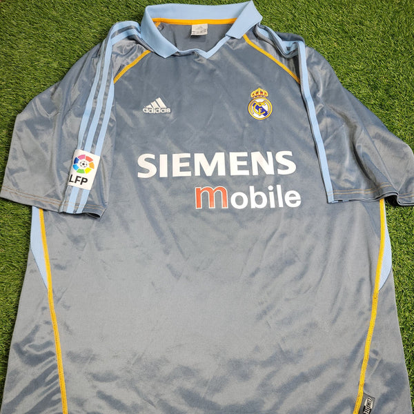 Ronaldo Real Madrid 2003 2004 Third Soccer Jersey Shirt XL SKU# 021788 Adidas