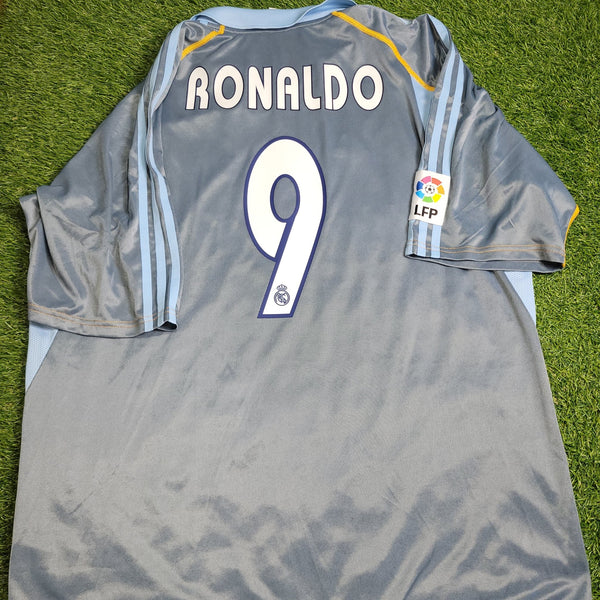 Ronaldo Real Madrid 2003 2004 Third Soccer Jersey Shirt XL SKU# 021788 Adidas