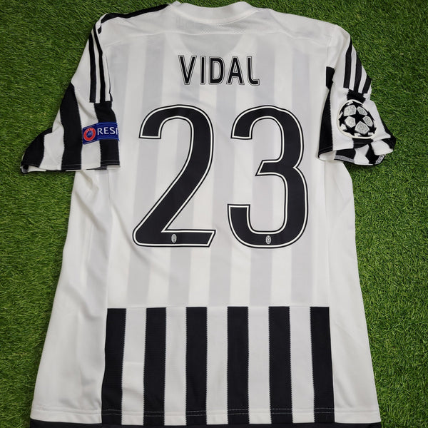 Vidal Juventus 2015 2016 PLAYER ISSUE Home Soccer Jersey Shirt L SKU# S12864 Adidas