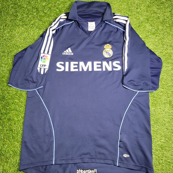 Zidane Real Madrid LAST SEASON 2005 2006 Away Soccer Jersey Shirt M SKU# 109856 Adidas