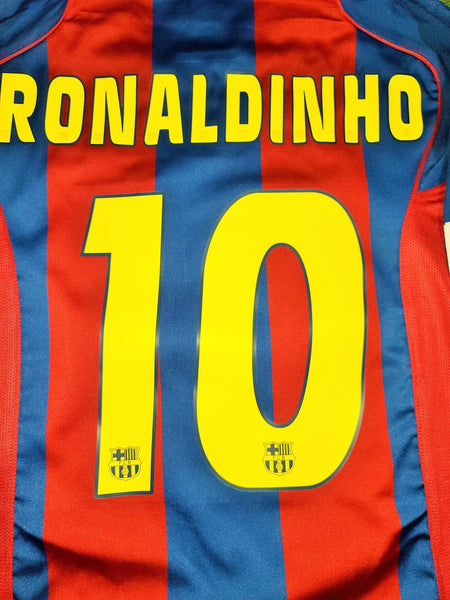 Ronaldinho Barcelona 2004 2005 Home Jersey Shirt Camiseta L SKU# 118861 foreversoccerjerseys